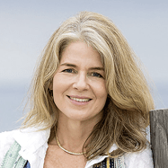 Portrait von Adrienne Brodeur