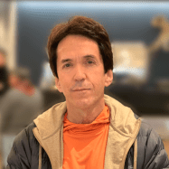 Portrait von Mitch Albom