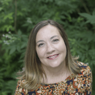 Portrait von Lynn Cullen