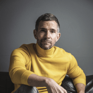 Portrait von Micky Beisenherz