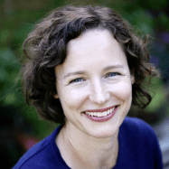 Portrait von Ali Knight