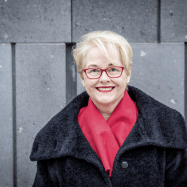 Portrait von Monika Salzer