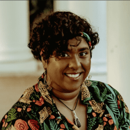 Portrait von Latha Jay