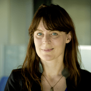 Portrait von Lisa Kaltenegger