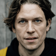 Simon Stålenhag