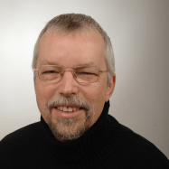 Portrait von Uwe-Michael Gutzschhahn