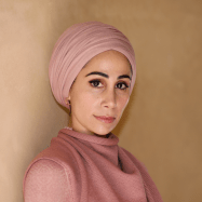 Portrait von Tahereh Mafi