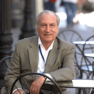 Tomás Eloy Martínez