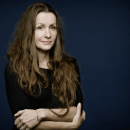 Portrait von Sabine Lemire