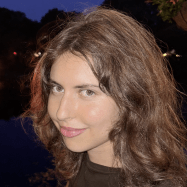 Portrait von Nora Obeid