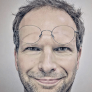 Portrait von Martin Z. Schröder