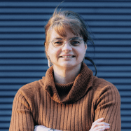 Portrait von Claudia Hochbrunn