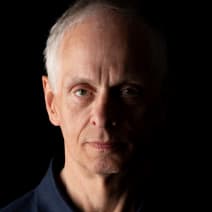 Portrait von Andreas Brandhorst