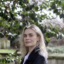 Portrait von Lex Croucher