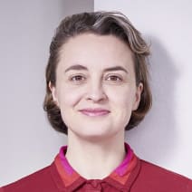 Portrait von Katharina Adler