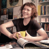 Portrait von Annie Atkins