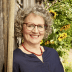 Portrait von Stephanie Schuster