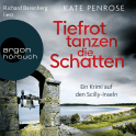 Tiefrot tanzen die Schatten