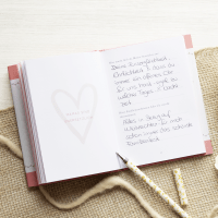 Zusatzmaterial PA 4251693902652 innen 033 von Für Mama: Ein Buch über uns von Elma van Vliet