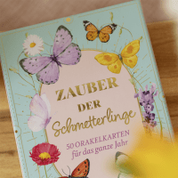 Zusatzmaterial PA 978 3 8485 0387 2 innen 032 von Orakelkarten: Zauber der Schmetterlinge: 50 Orakelkarten für das ganze Jahr von Franziska Sorgenfrei