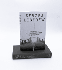 Zusatzmaterial PA 978 3 10 397522 2 innen 002 von Titan oder Die Gespenster der Vergangenheit: Erzählungen von Sergej Lebedew