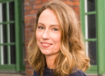 Katja Wanoth. Programmleitung argon edition