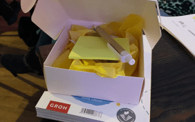 Box zum Release Event Glück doch mal