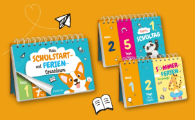 Tisch-Aufstellkalender mit Spiralbindung auf gelbem Hintergrund. Der Hauptaufsteller trägt den Titel „Mein Schulstart- und Feriencountdown“ und zeigt einen fröhlichen Hund. Die beiden Innenseiten des Aufstellers zeigen, wie die Tage bis zum „1. Schultag“ (mit Panda-Motiv) oder bis zu den „Sommerferien“ (mit Giraffe) heruntergezählt werden können.
