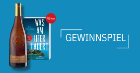 Banner KiWi x Weinfreunde Koppelstätter Was am Ufer lauert mit Wein und Buch