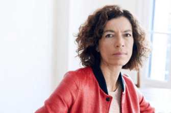 Portrait Autorin Anne Weber