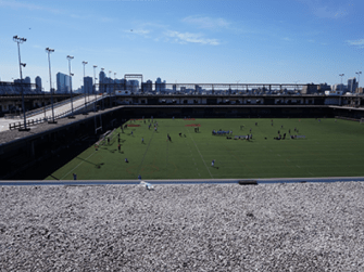 Stadion im Sonnenschein
