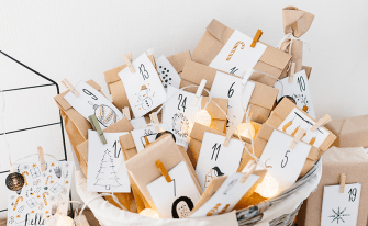Adventskalender selbstgemacht mit kindergerechten Bildern