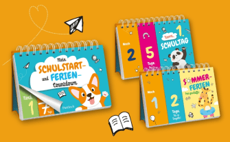 Tisch-Aufstellkalender mit Spiralbindung auf gelbem Hintergrund. Der Hauptaufsteller trägt den Titel „Mein Schulstart- und Feriencountdown“ und zeigt einen fröhlichen Hund. Die beiden Innenseiten des Aufstellers zeigen, wie die Tage bis zum „1. Schultag“ (mit Panda-Motiv) oder bis zu den „Sommerferien“ (mit Giraffe) heruntergezählt werden können.