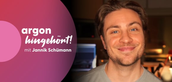 hingehört! Jannik Schümann über »Himmelsfeuer« von Moa Backe Åstot