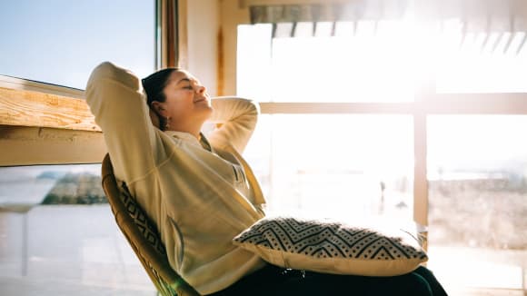 Lichtblick statt Winterblues: Wie du achtsam durch die dunkle Jahreszeit kommst