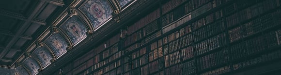 Alles, was du über Dark Academia wissen musst