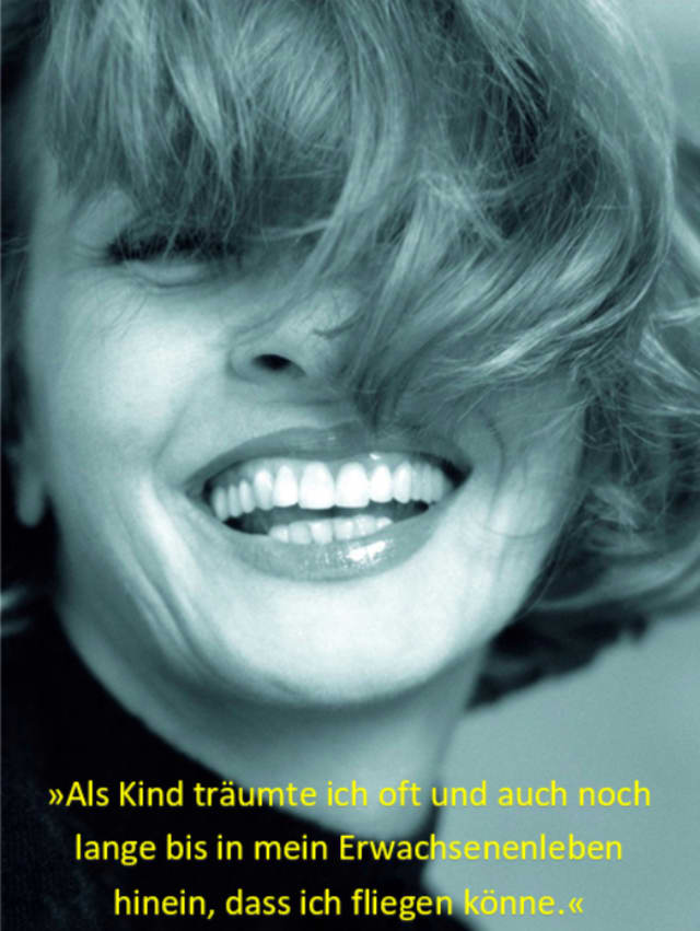 senta_berger_mit_satz.png