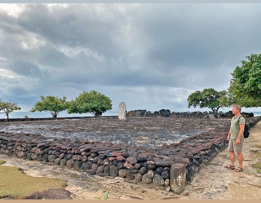 Der Marae Taputapuatea an der Ostküste Raiateas