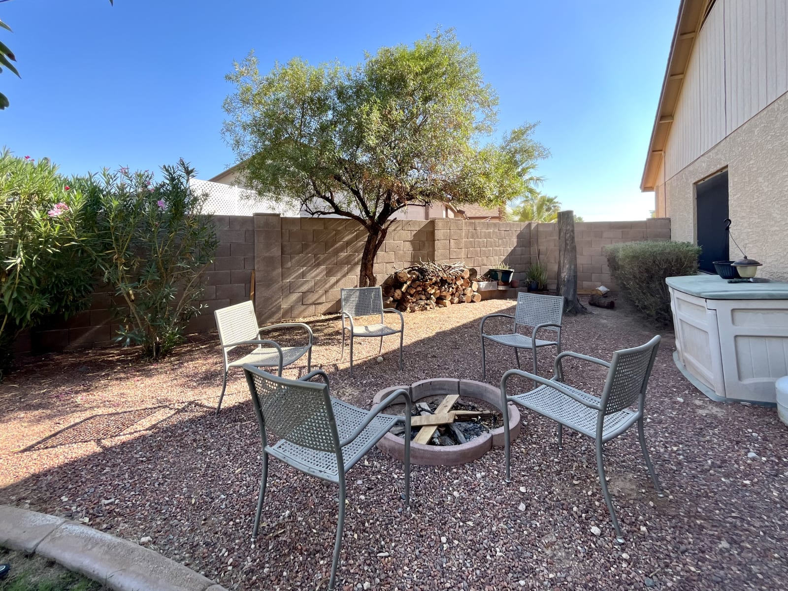 Peoria Paradise w/Hot Tub, Large Yard near Stadium photo 5