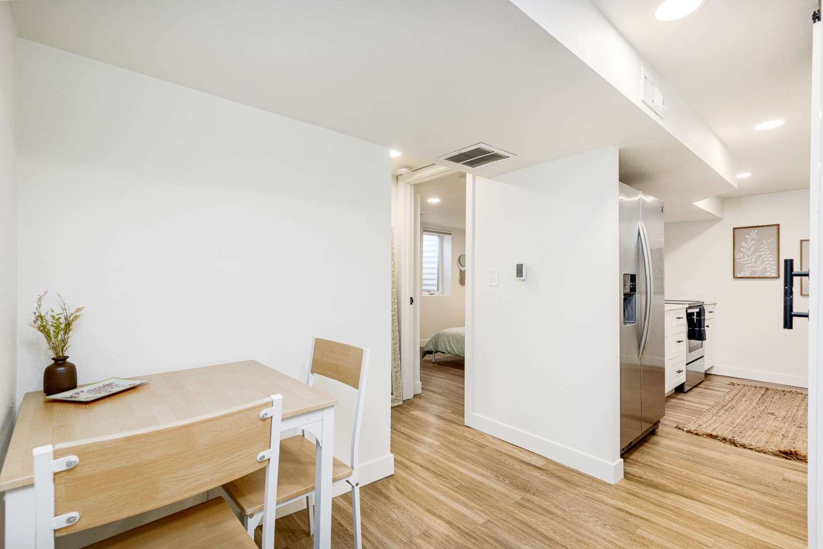 Fully Furnished 3-BR Basement Unit in Platt Park photo 5