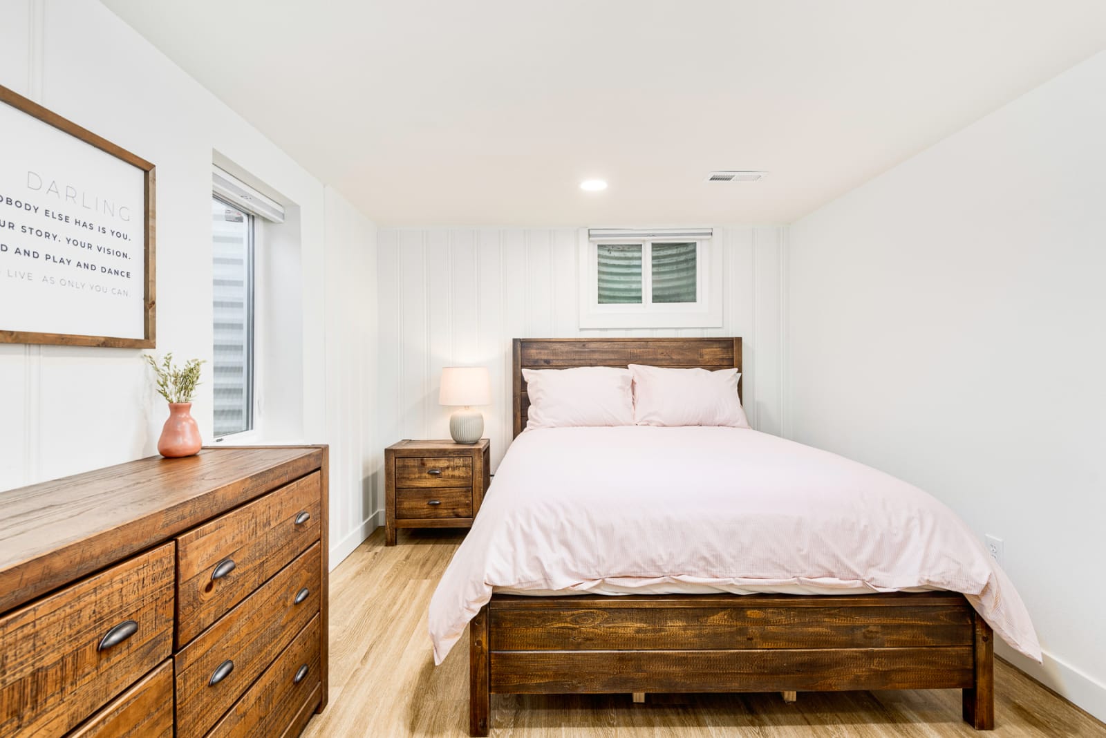Fully Furnished 3-BR Basement Unit in Platt Park photo 4