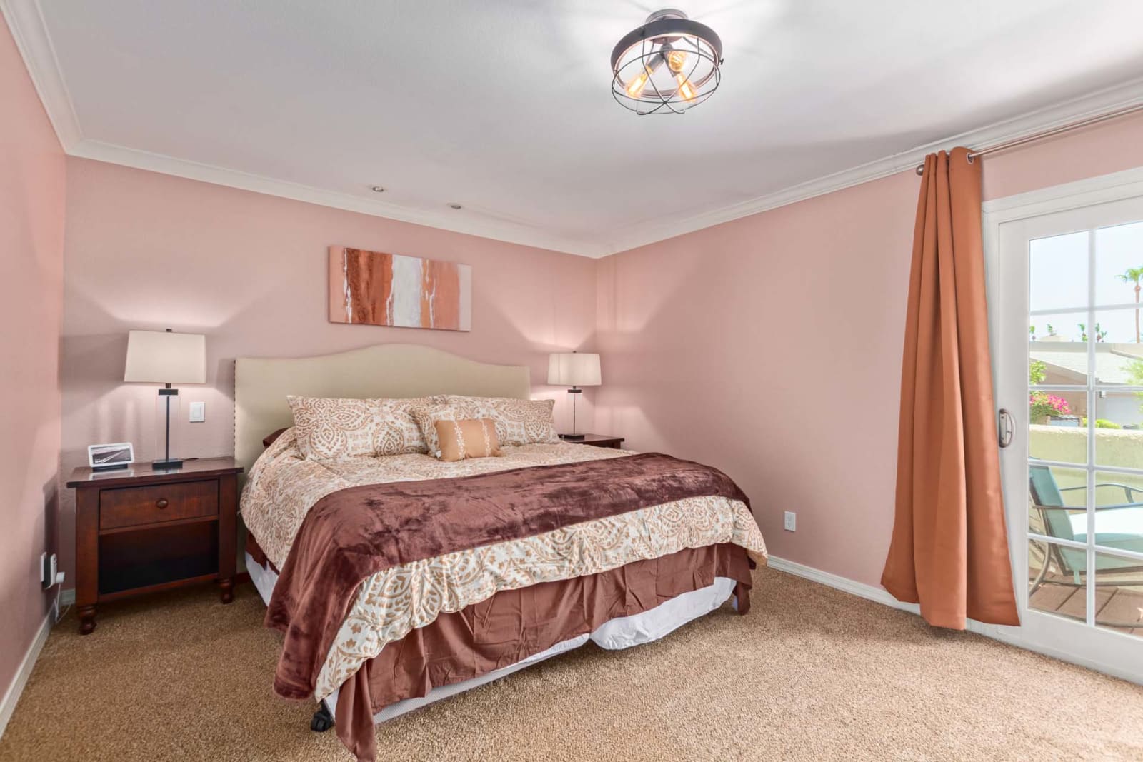 Resort Living In Phoenix's Most Exclusive Area! photo 4