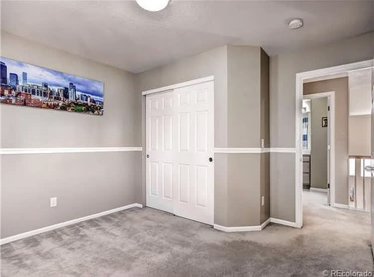 Beautiful Luxury Home w Gym and Theatre  photo 4