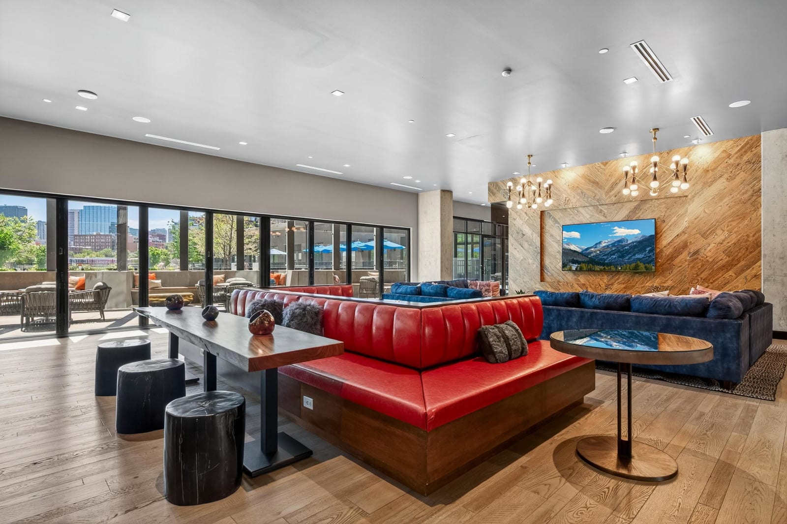 Luxe RiNo 1 BR | Gym + Parking photo 4