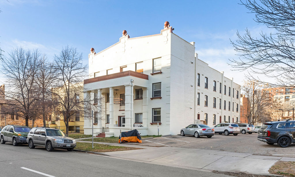 Cozy Clarkson Condo, Close to Downtown & Hospitals photo 2