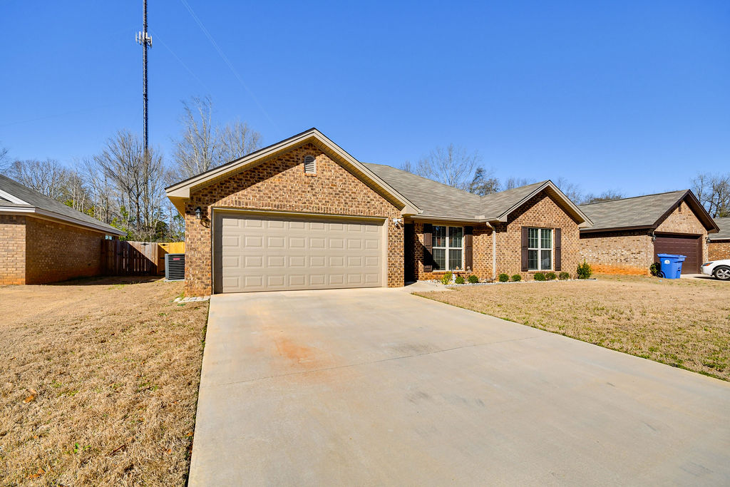 Spacious 3BA 2BA Near Park in Quiet area  photo 5