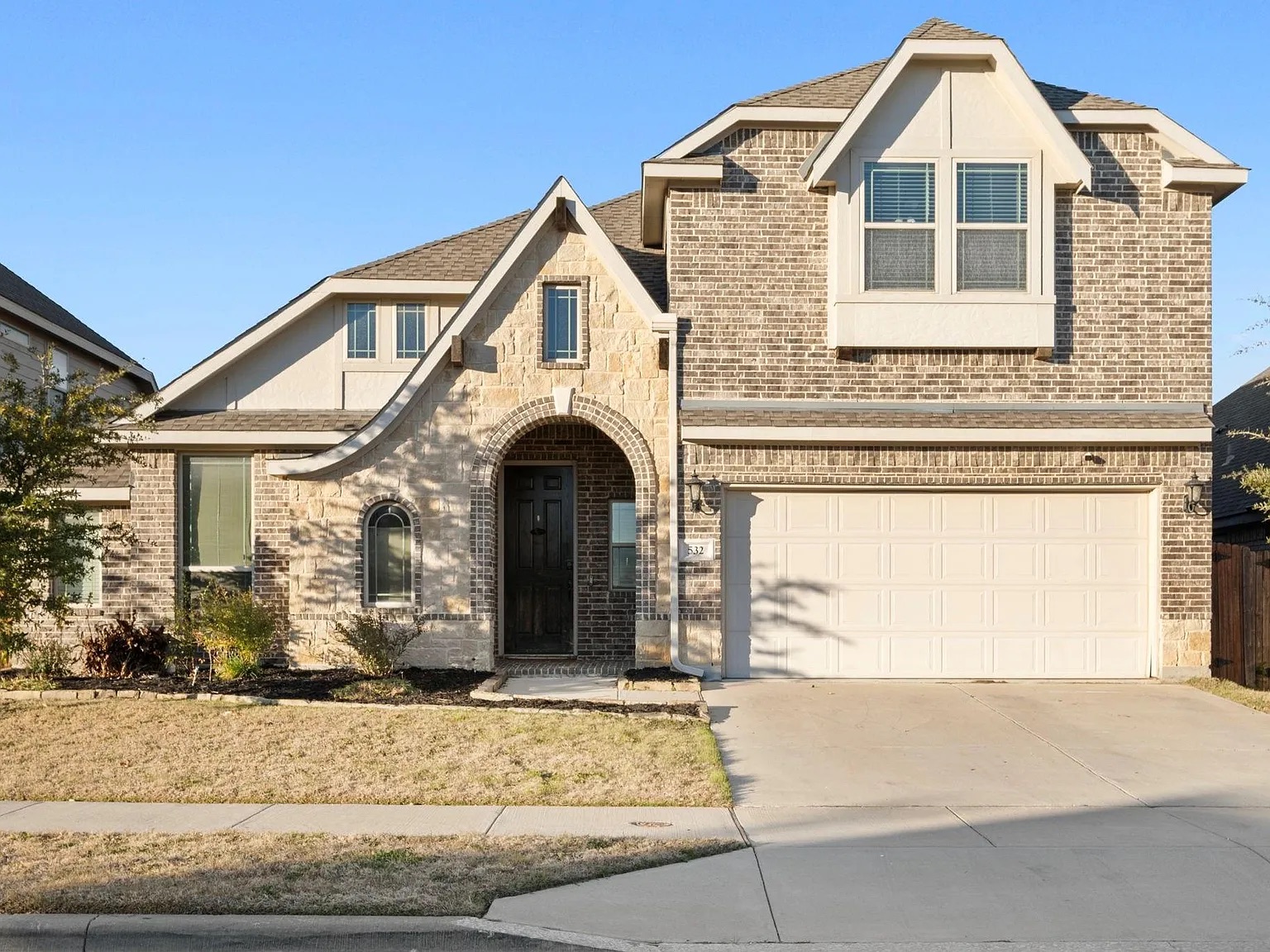 Spacious 4BD/3BA Home w/ Office & Fenced Yard photo 2