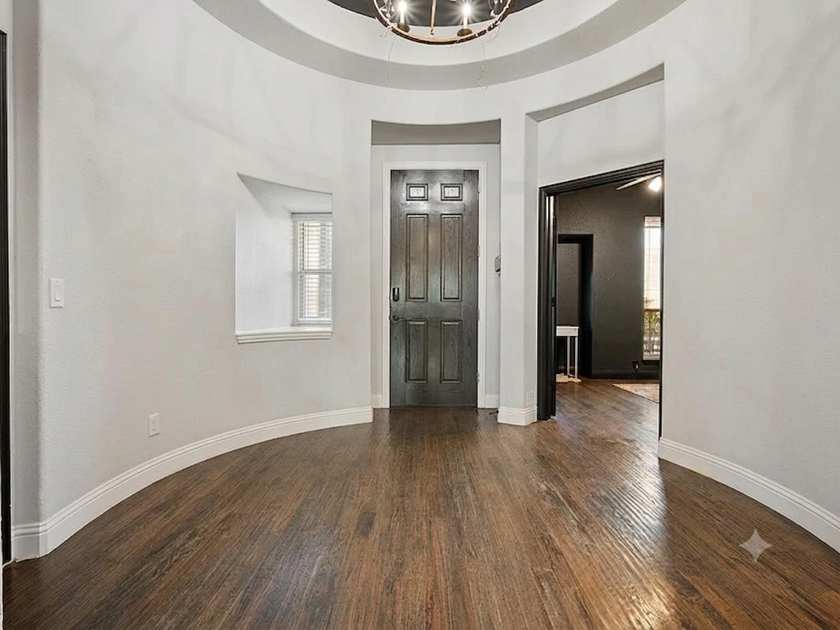 Spacious 4BD/3BA Home w/ Office & Fenced Yard photo 4