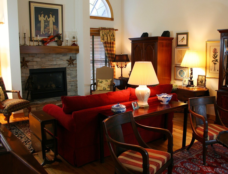 decorating your fireplace mantel, you could choose from candles, candleholders, small vases, or even some family pictures.