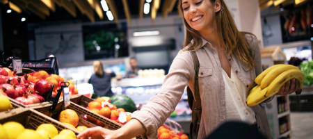 Como conciliar segurança alimentar e sustentabilidade no supermercado